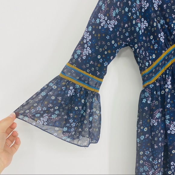 Chelsea & Violet Floral Bell Sleeve Boho Dress XS - Picture 6 of 8